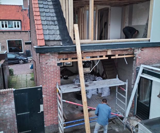 "Volledige renovatie van gehele woning"